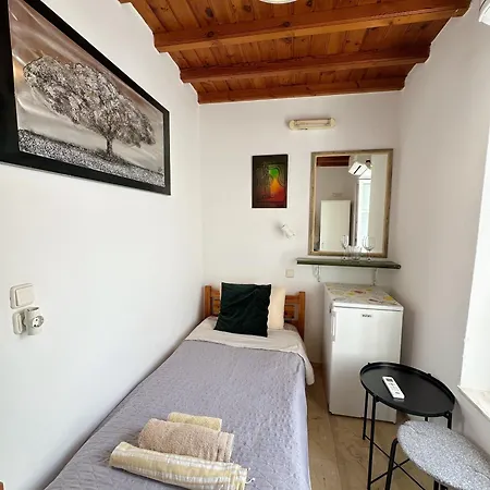 Solo Apartment